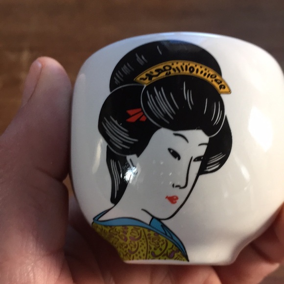 Set of 2 Japanese sake 🍶 cups - Picture 6 of 11